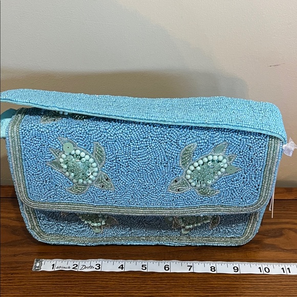 Handcrafted In India | Beaded Purse w/ Dust Bag, Charm Connector & Turtle Charm - Picture 11 of 17